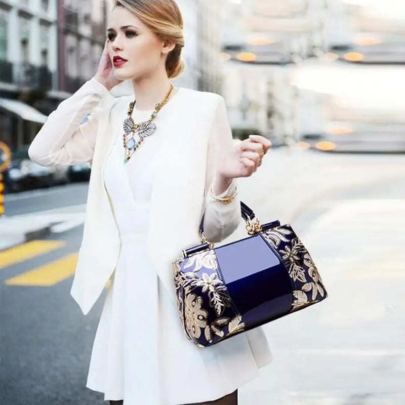 Fashion Embroidery Women Bag Leather Purses and Handbags Luxury Famous Brand Shoulder Bags Female Messenger Bags Bolsa Feminina