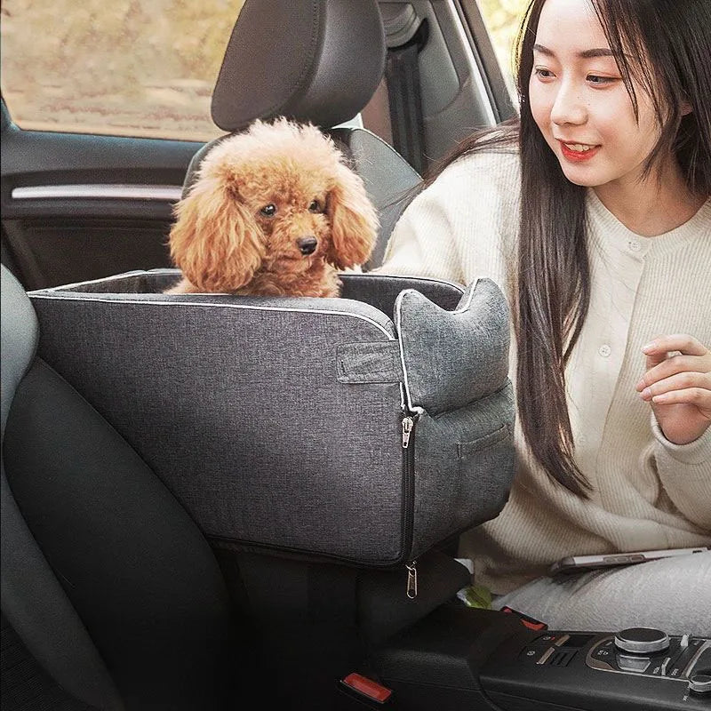 Dog Car Seats for Pets for Outdoor Travel Are Safe Comfortable The Front Seats of The Car Are Small and Medium-sized Dogs Cats